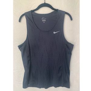 Nike Dri-Fit Tank Top size m